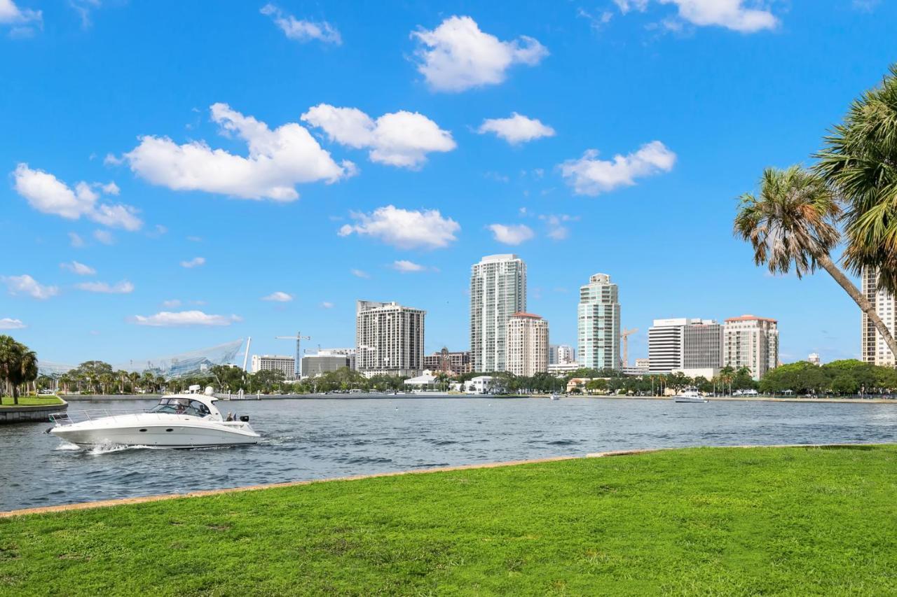 St. Petersburg Downtown Apartments Ngoại thất bức ảnh